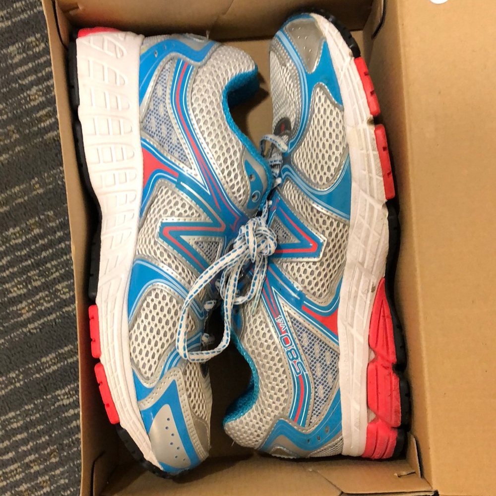 New balance running shoes